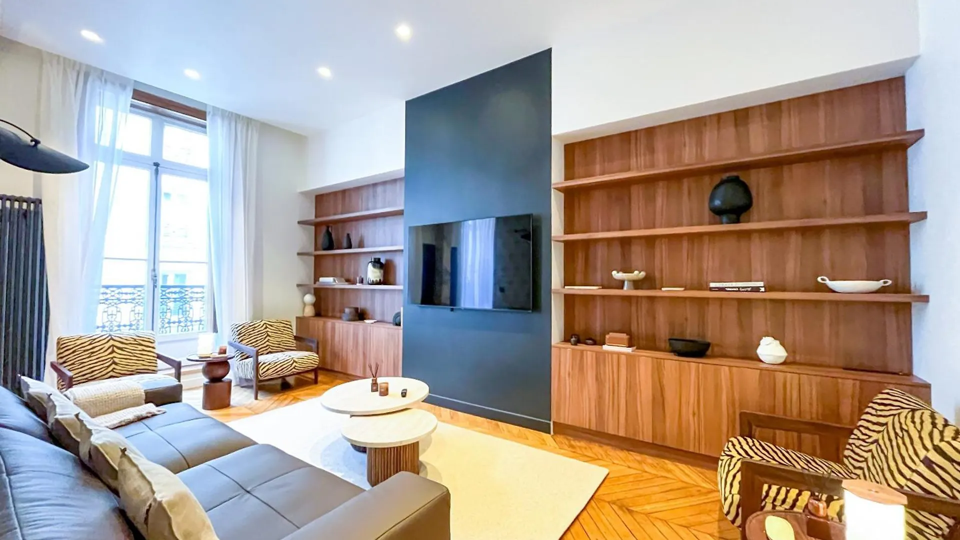 Apartment Urban Flat 197 - Prestige Saint Honore Paris